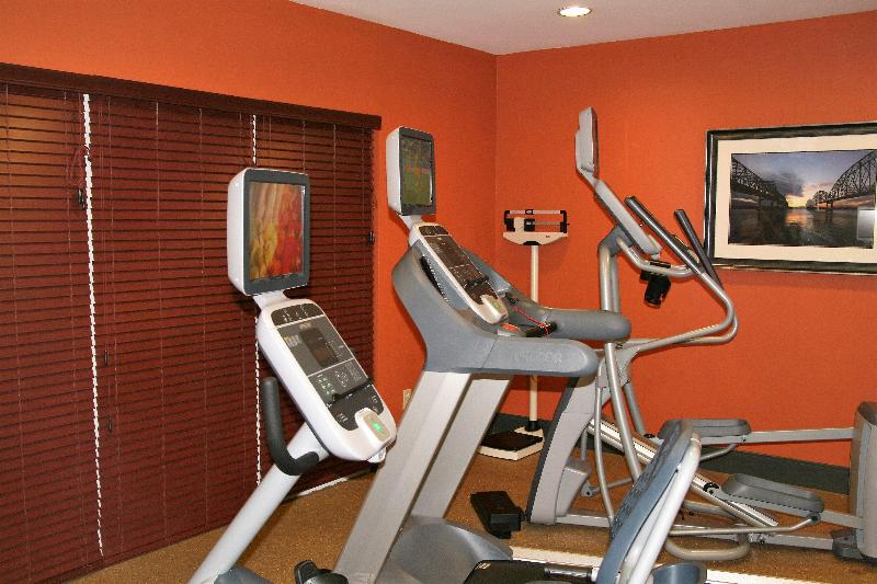 Holiday Inn Express & Suites Brooksville West IHG image