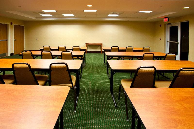 Holiday Inn Express & Suites Brooksville West IHG image
