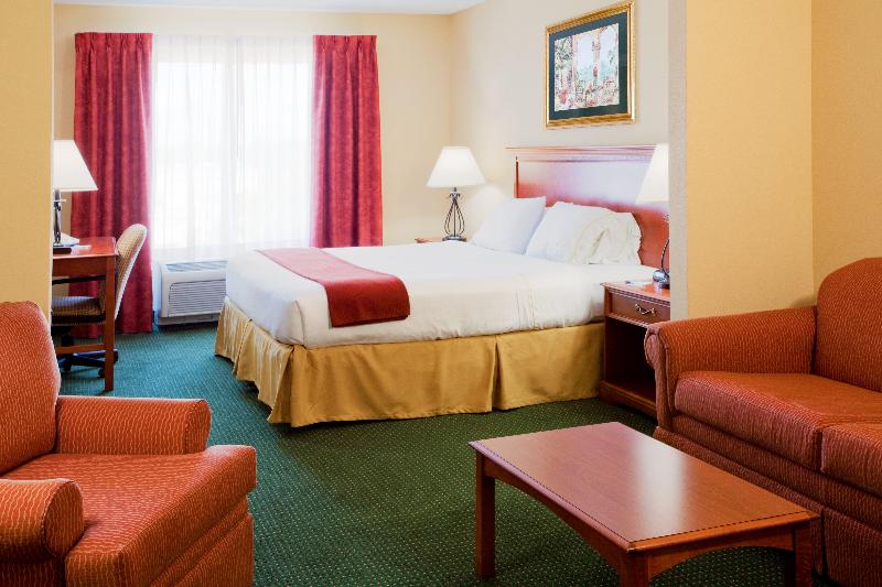 Holiday Inn Express & Suites Brooksville West IHG image