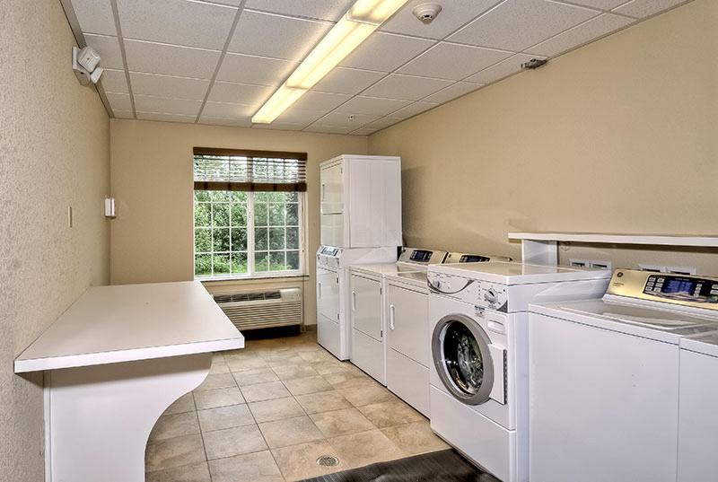 Candlewood Suites Burlington image