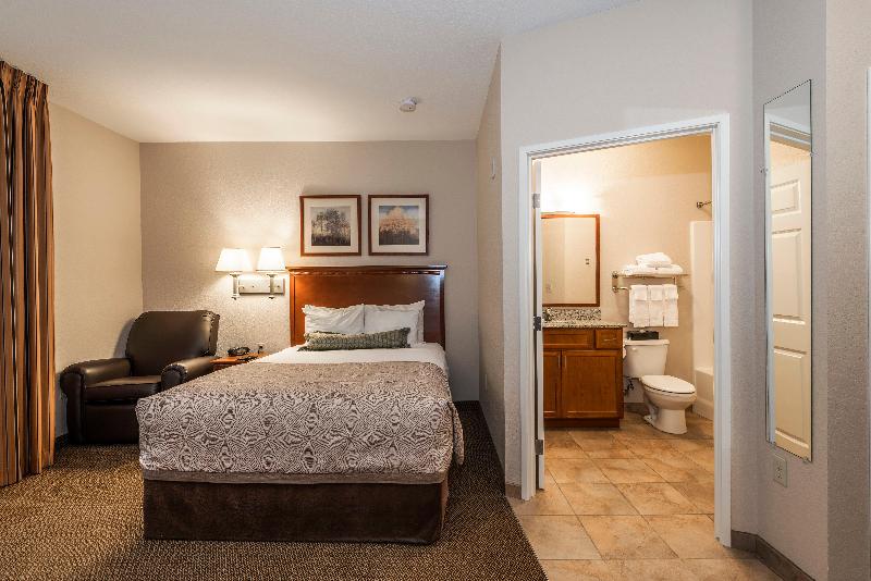 Candlewood Suites Burlington image