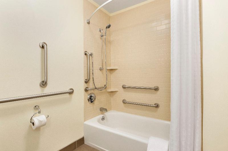 Candlewood Suites Vestal Binghamton photo 24