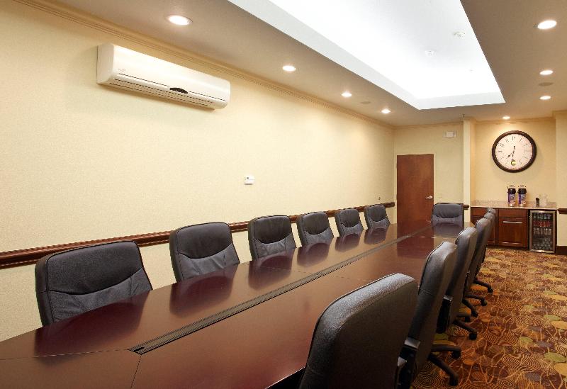 Holiday Inn Express and Suites Deer Park image