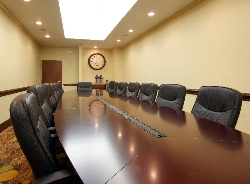 Holiday Inn Express and Suites Deer Park image