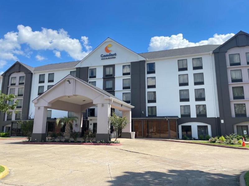 Comfort InnSuites Houston I10 West Energy Corridor image