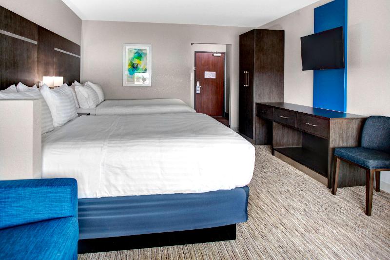 Holiday Inn Express & Suites Coldwater By IHG image