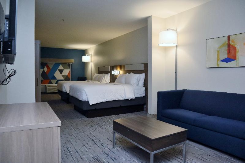 Holiday Inn Express and Suites Baton Rouge North image