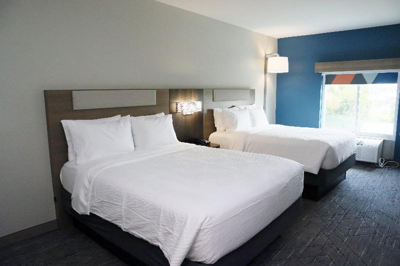 Holiday Inn Express and Suites Baton Rouge North image