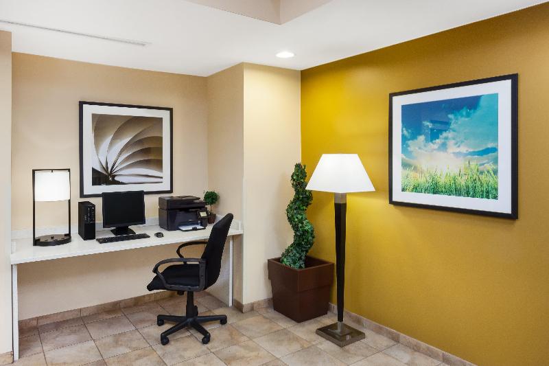 Candlewood Suites Aurora-Naperville By IHG image