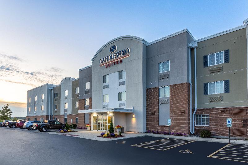 Candlewood Suites Aurora-Naperville By IHG image