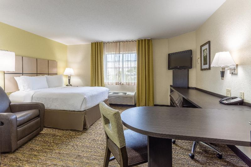 Candlewood Suites Aurora-Naperville By IHG image