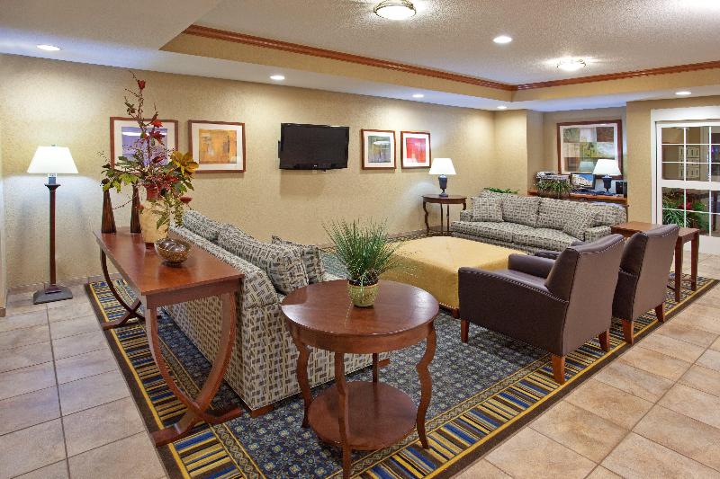 Candlewood Suites Elgin NW Chicago - Image 6