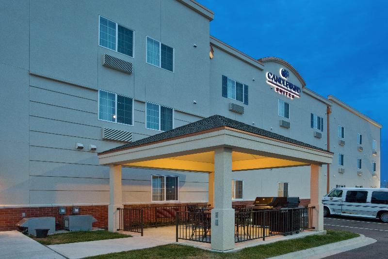 Candlewood Suites Elgin NW Chicago - Image 2