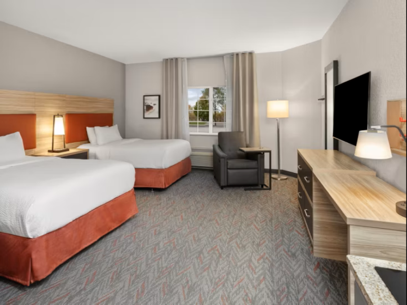 Candlewood Suites Elgin NW Chicago image