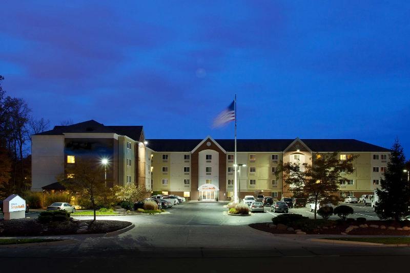 CANDLEWOOD SUITES CLEVELAND-N. OLMSTED
