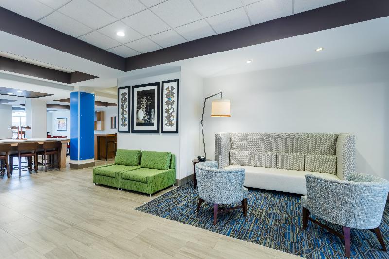 Holiday Inn Express and Suites Bremen image