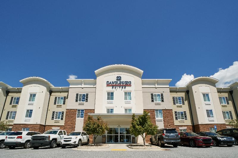 Candlewood Suites Columbus Northeast