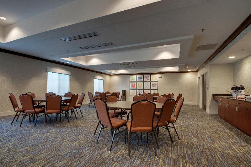 Holiday Inn Express Suites Middleboro Raynham IHG image