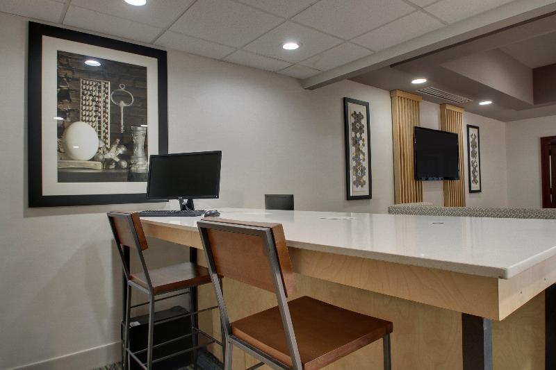 Holiday Inn Express Suites Middleboro Raynham IHG image