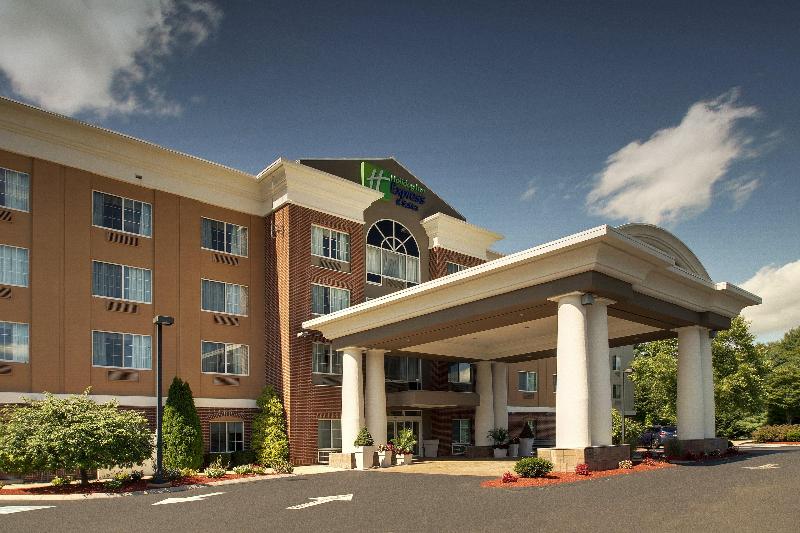 Holiday Inn Express Suites Middleboro Raynham IHG image