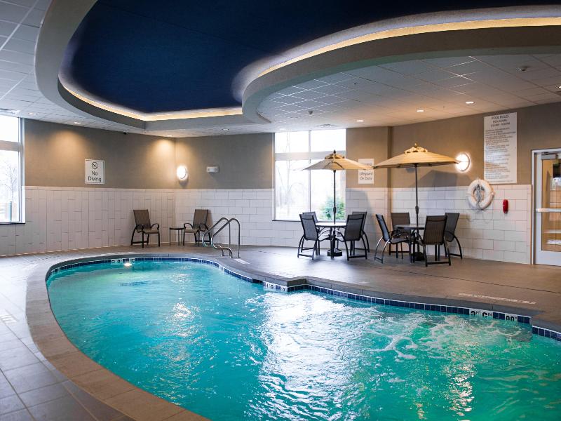 Holiday Inn Express and Suites Madison Central image