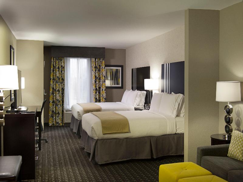 Holiday Inn Express and Suites Madison Central image