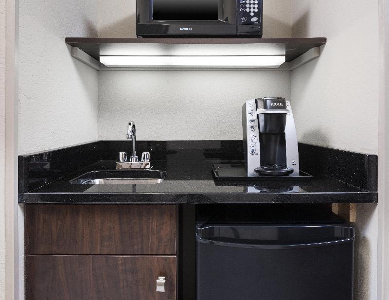 Holiday Inn Express & Suites Eden Prairie photo 16