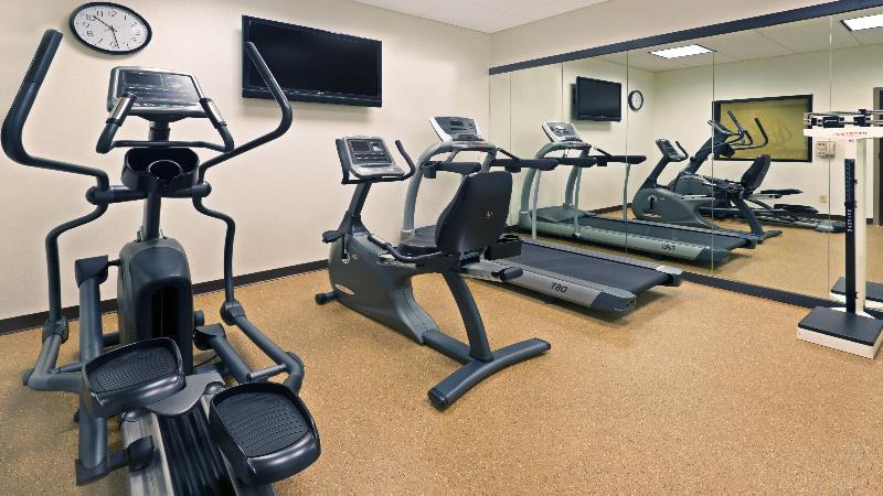 Holiday Inn Express & Suites Colby By IHG image