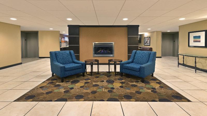 Holiday Inn Express & Suites Colby By IHG image