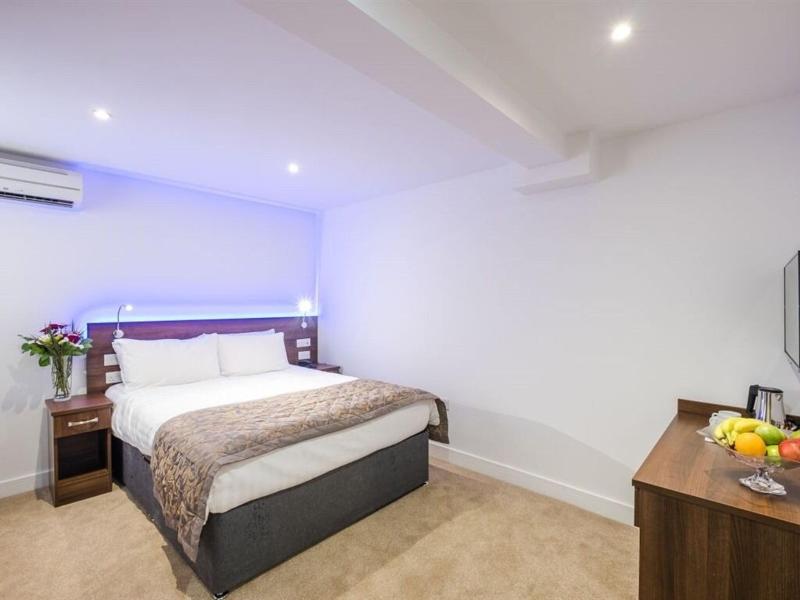 Signature Hotel image