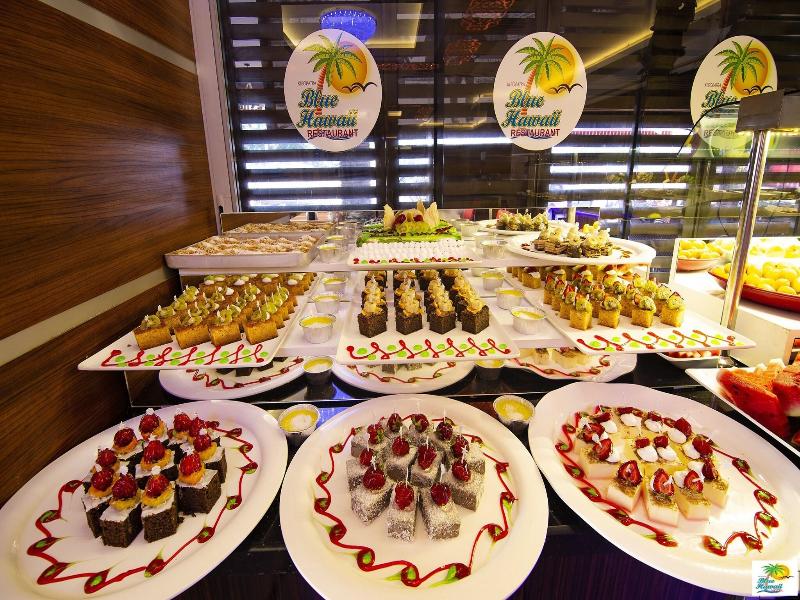 Kleopatra Blue Hawaii Hotel