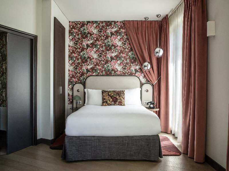 Hotel Indigo Paris Opera image