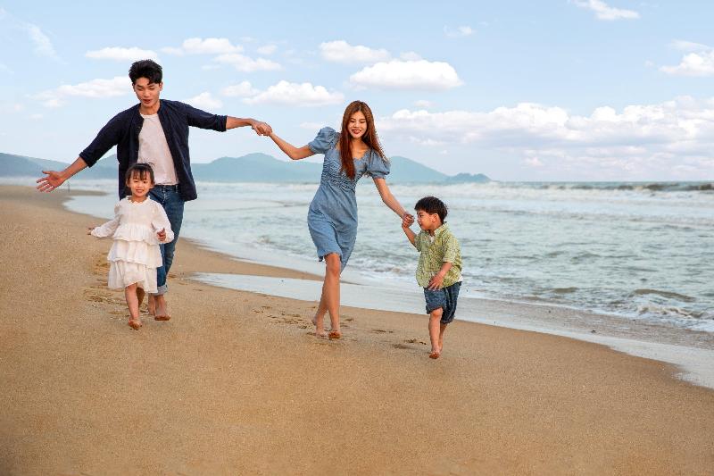 Crowne Plaza Hailing Island image