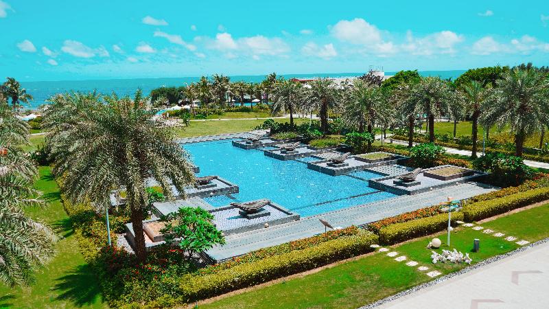 Crowne Plaza Hailing Island image