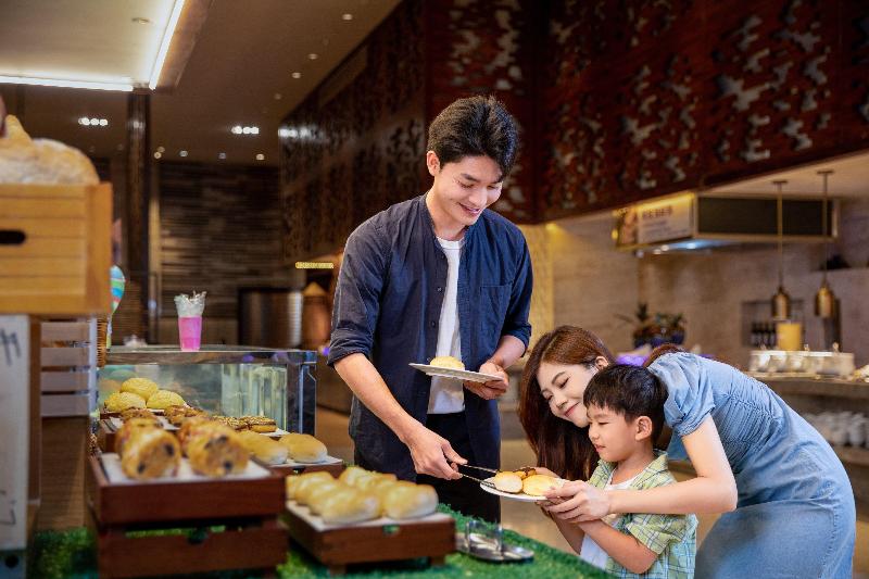 Crowne Plaza Hailing Island image