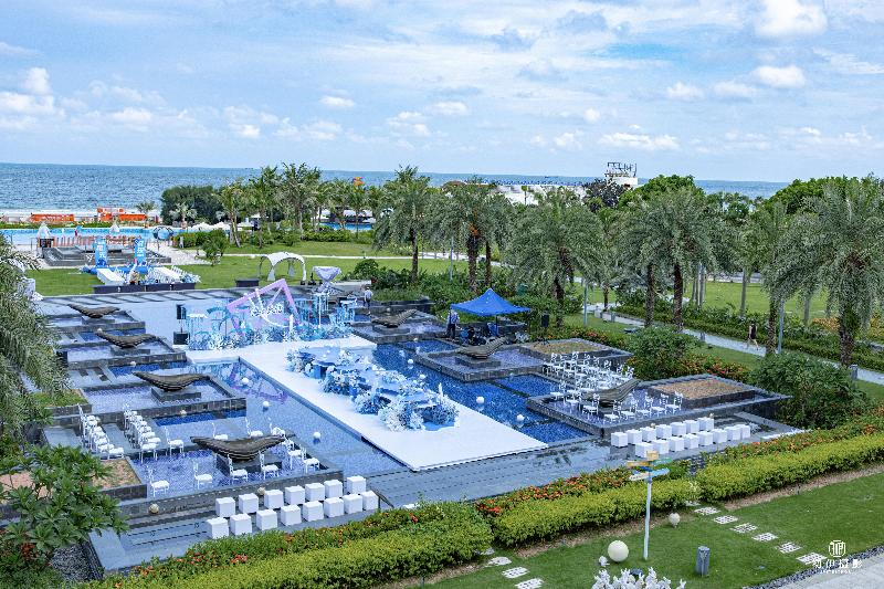 Crowne Plaza Hailing Island image
