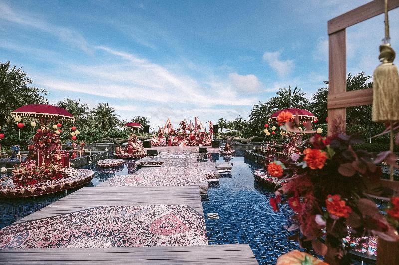 Crowne Plaza Hailing Island image