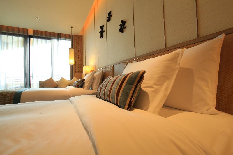 Crowne Plaza Hailing Island image