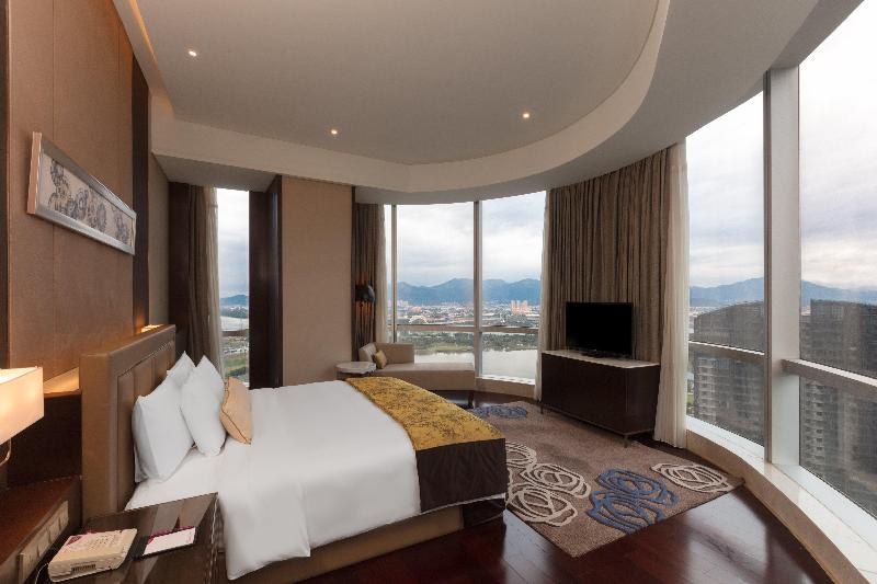 Crowne Plaza Zhangzhou image