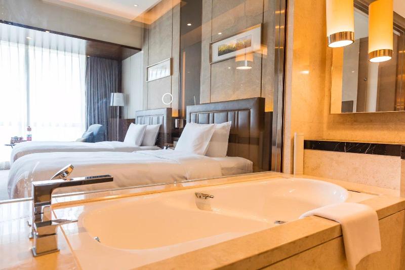 Crowne Plaza Zhangzhou image