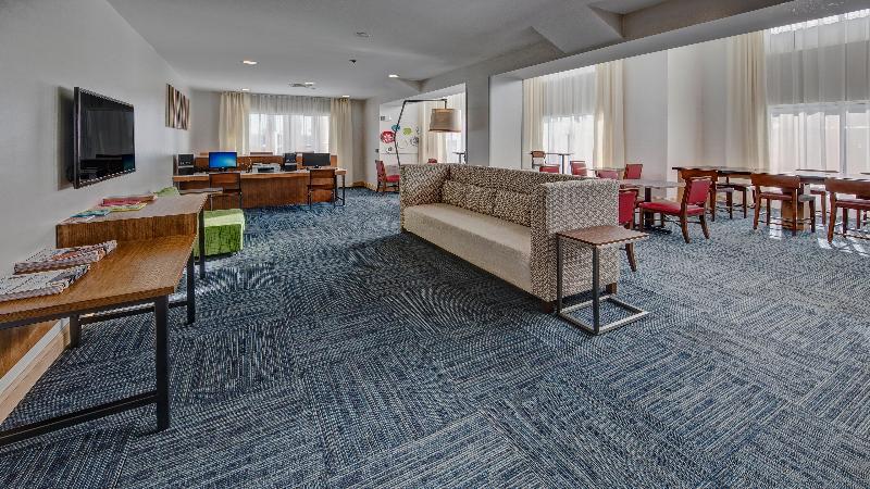Holiday Inn Express & Suites London By IHG image