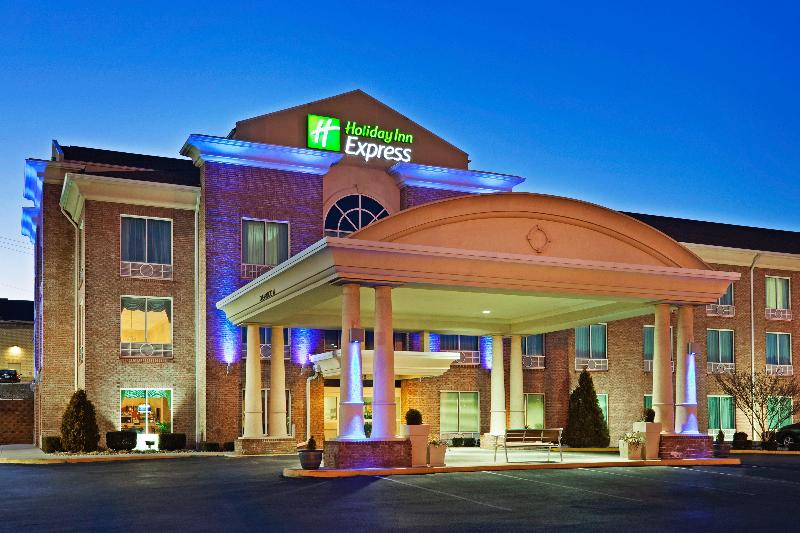 Holiday Inn Express & Suites London By IHG image
