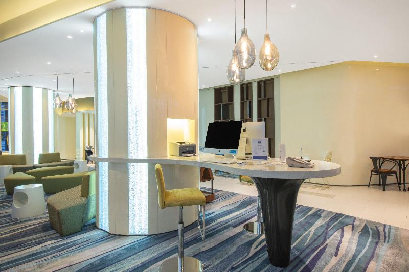 Holiday Inn Express Changzhou Lanling image