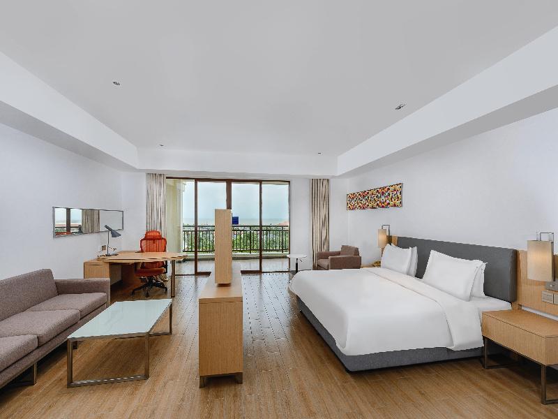 Holiday Inn Express Haikou West Coast image