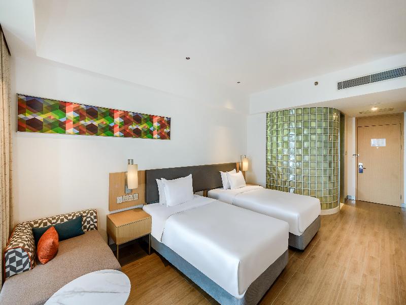 Holiday Inn Express Haikou West Coast image
