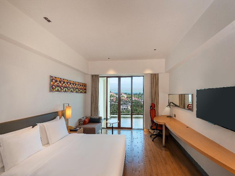 Holiday Inn Express Haikou West Coast image