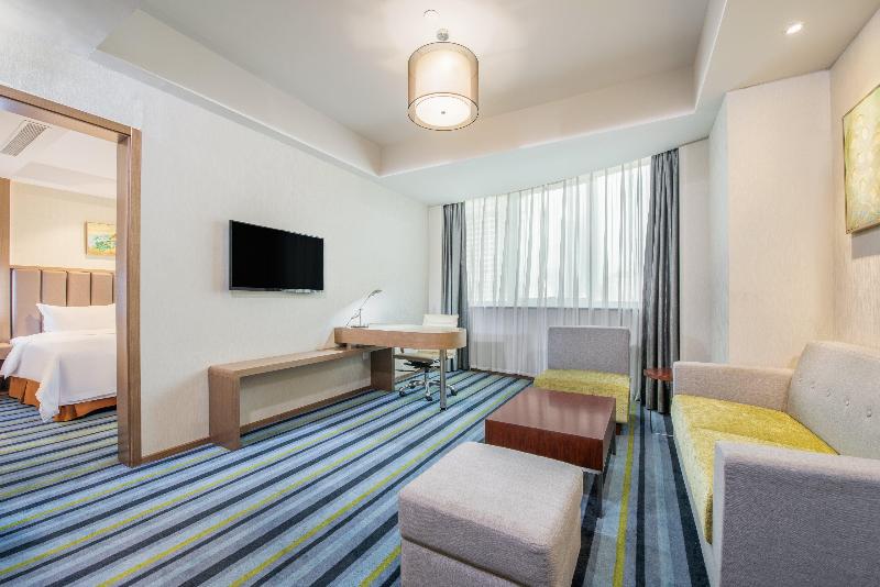 Holiday Inn Express Hefei Downtown image