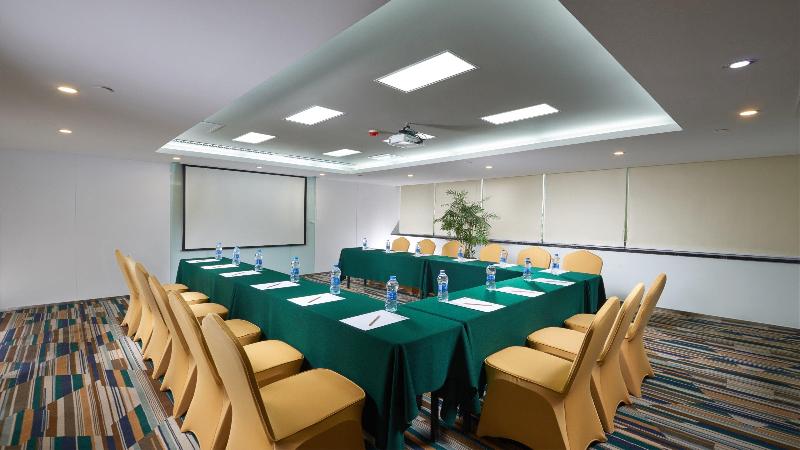 Holiday Inn Express Hefei Downtown image