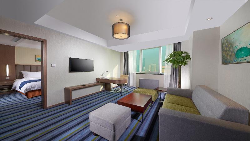 Holiday Inn Express Hefei Downtown image
