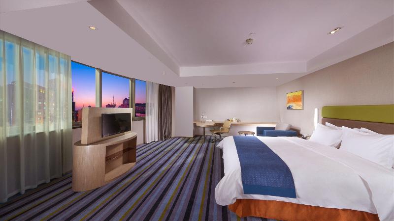 Holiday Inn Express Hefei Downtown image